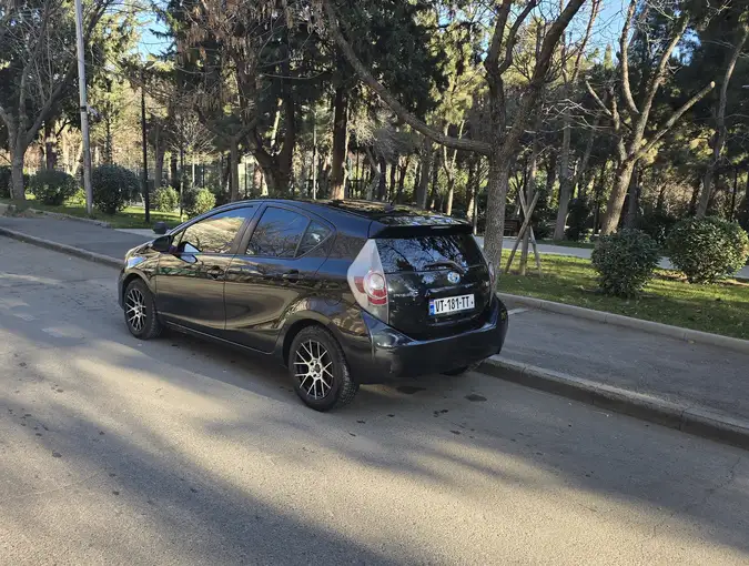 Toyota Prius C