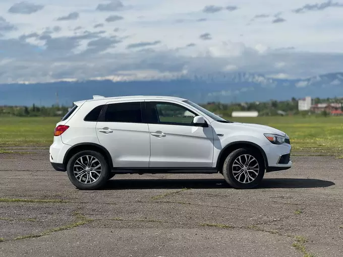 Mitsubishi Outlander Sport