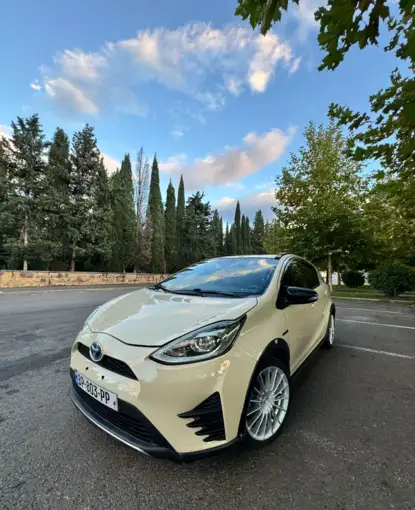 Toyota Prius C